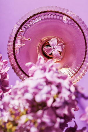 Macro Shot of Flower in Sparkling Wine Glassの写真素材