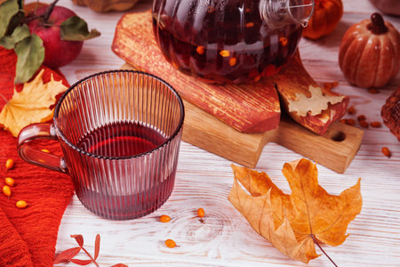 Cozy Thanksgiving Drink with Rustic Textureの写真素材