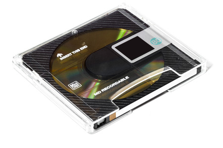 One black MiniDisc
