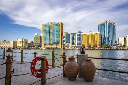 Dubai, UAE - December 1, 2018: Large clay pots are on the streets. Deira District. Dubai.のeditorial素材