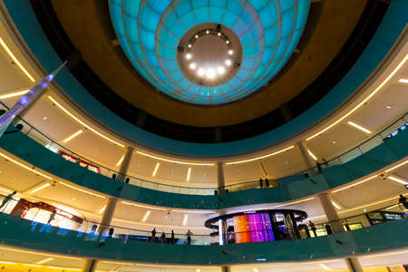 Dubai, UAE - November 29, 2018: Interior views of the largest mall in the world, the Dubai Mall.のeditorial素材