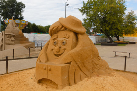 KOLOMENSKOYE,MOSCOW,RUSSIA-AUGUST 2, 2015:"Masterpieces of world literature". The exhibition of sand sculptures."Moidodyr" Kornei Chukovsky, Authors Mikhail Fedotov and Zverev Russiaのeditorial素材