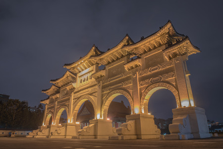 Main gate of National Taiwan Democracy Memorial Hall ( National Chiang Kai-shek Memorial Hall ), Taipei, Taiwanのeditorial素材