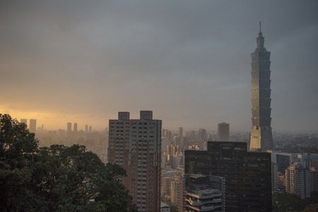 Areal view Taipei city  in  sunset time from elephant  mountain, Taipei, Taiwanのeditorial素材