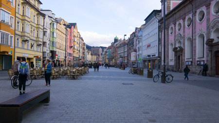 Innsbruck is an austrian city, and the capital of Tirol. The city lies between mountains.のeditorial素材