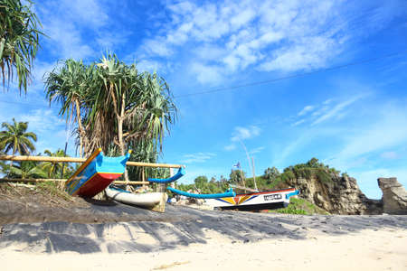 Boat along the beach - Klayar beach, East Javaのeditorial素材