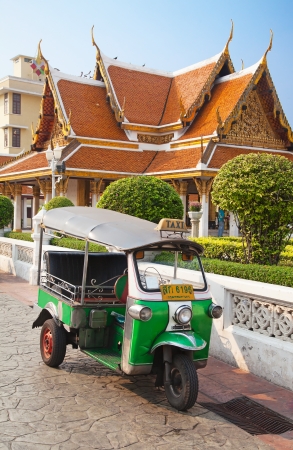 Famous Bangkok motorcycle taxi called tuk-tukのeditorial素材