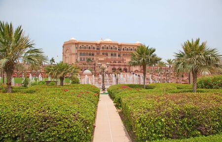 ABU DHABI, UAE - APRIL 27: Gate to the Emirates Palace hotel on April 27, 2014, UAE. Seven stars Emirates Palace is the second most expensive hotel ever built for about 6 billion USD.のeditorial素材