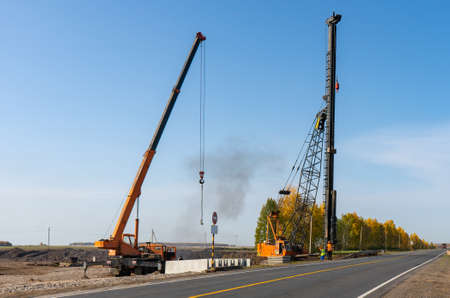 Road works on the M-7 highway, piling machine