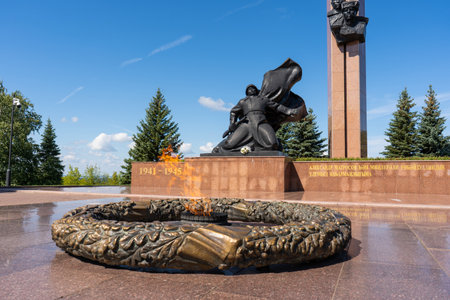 UFA, RUSSIA - AUG 12, 2020: Monument of Great Patriotic War heroes in the Victory park.のeditorial素材