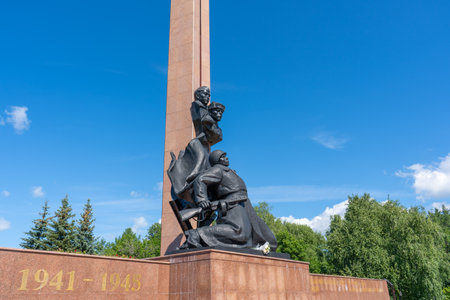 UFA, RUSSIA - AUG 12, 2020: Monument of Great Patriotic War heroes in the Victory park.のeditorial素材