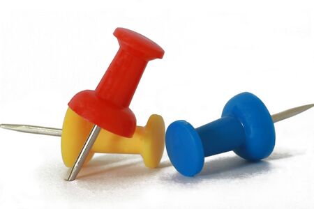 multi colour paper pin