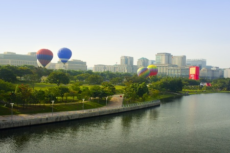 PUTRAJAYA, MALAYSIA-MARCH 18 :Variety of balloons take flight at the 4th Putrajaya International Hot Air Balloon Fiesta March 18, 2012 in Putrajaya.More than 300,000 people attended the event.のeditorial素材