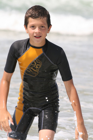 Little boy surfingの写真素材