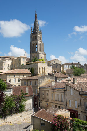 Saint Emilion, Bordeaux / France - 06 19  2018 : Bordeaux wine routes vineyard of saint-emilion unesco town south west of France, Bordeauxのeditorial素材