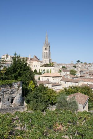 vineyard town of Saint-Emilion Gironde Aquitaine, Franceの写真素材