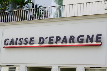 Arcachon , Aquitaine / France - 10 08 2019 : caisse d'Ã©pargne french cooperative retail bank logo sign officeのeditorial素材