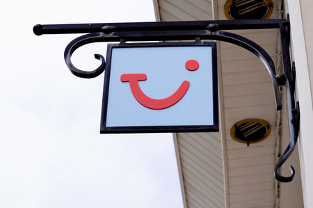 Arcachon , Aquitaine / France - 10 08 2019 : TUI logo and brand sign store signage travel agencyのeditorial素材