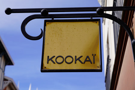 Arcachon , Aquitaine / France - 10 08 2019 : Kookai store logo French fashion label KookaÃ¯ shopのeditorial素材