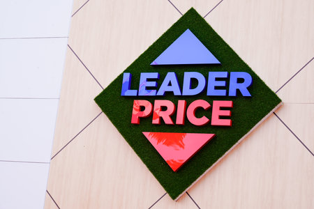 Bordeaux , Aquitaine / France - 10 30 2019 : Leader price logo sign hard discount shop brand storeのeditorial素材