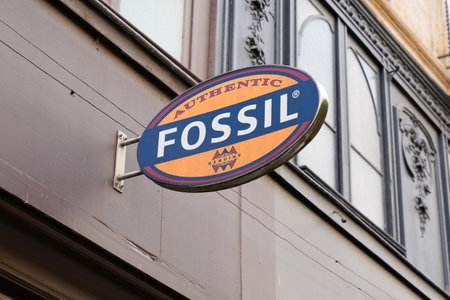 Fossil Boutique logo sign store Inc American designer manufacturer shop of clothing accessoriesのeditorial素材