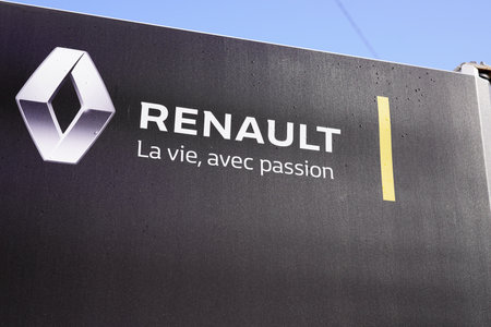 Bordeaux , Aquitaine / France - 10 02 2019 : car renault sign logo on dealership store write la vie avec passion means enjoy your life with passionのeditorial素材