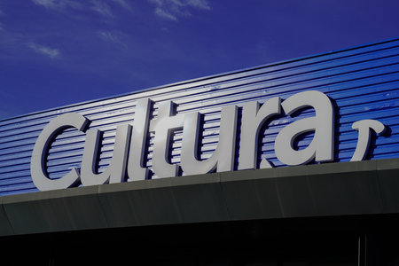 Bordeaux , Aquitaine / France - 01 22 2020 : cultura logo shop on blue building facade sign storeのeditorial素材