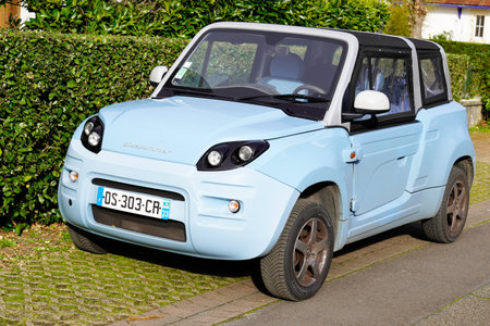 Bordeaux , Aquitaine / France - 01 15 2020 : Citroen E-Mehari electric EV bluesummer car compact SUVのeditorial素材