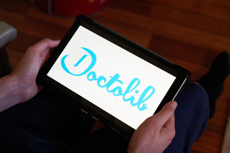 Bordeaux , Aquitaine / France - 03 03 2020 : Doctolib website page sign logo Doctolib.fr site icon tablet screenのeditorial素材