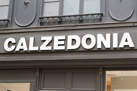 Bordeaux , Aquitaine / France - 05 05 2020 : calzedonia logo shop of Clothing Store Signのeditorial素材