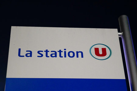 Bordeaux , Aquitaine / France - 06 20 2020 : super u supermarket logo sign of gas service car station storeのeditorial素材