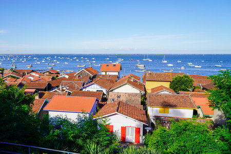 l'herbe village in top view in arcachon basin bay in southwest France at Cap ferretのeditorial素材