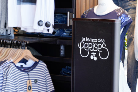 Bordeaux, Aquitaine / France - 07 06 2020: Real estate exchange blue sign and bird logo text of french real estate brand of store broker office company shopのeditorial素材