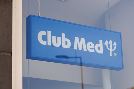 Bordeaux, Aquitaine / France - 07 22 2020: Club Med signtext and logo on store Club Mediterranee shop travel agency all-inclusive holidaysのeditorial素材