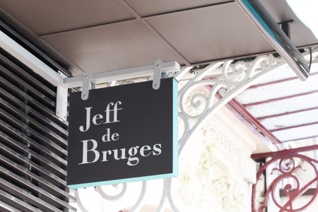 Bordeaux, Aquitaine / France - 07 22 2020: jeff de bruges logo and text sign of shop chocolaterie french storefront made in Belgiumのeditorial素材