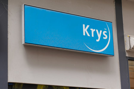 Bordeaux, Aquitaine / France - 08 04 2020: krys logo text sign on optician shop of optic glassesのeditorial素材