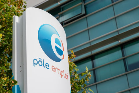 Bordeaux, Aquitaine / France - 08 10 2020: Pole emploi sign and text logo outside a government agency office frenchのeditorial素材