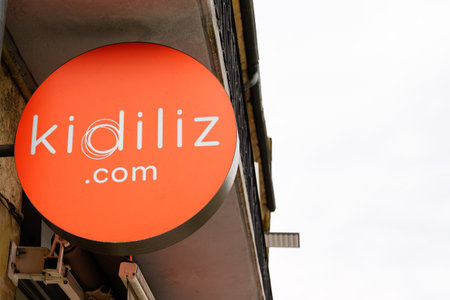 Bayonne, Aquitaine / France - 10 01 2020: kidliz shop brand logo and sign text kidliz.com on the storeのeditorial素材