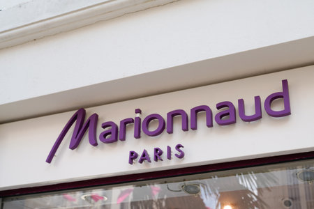 Bordeaux, Aquitaine / France - 10 10 2020: Marionnaud paris logo and sign store front shop Beauty brand chain of cosmeticsのeditorial素材