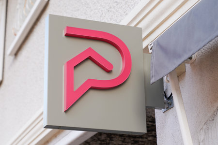 Bordeaux, Aquitaine / France - 10 30 2020: Stephane Plaza sign and logo office front of real estate agency storeのeditorial素材