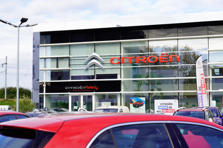 Bordeaux, Aquitaine / France - 11 11 2020: citroÃ«n logo and text sign front of store car dealership vehicle and station shopのeditorial素材