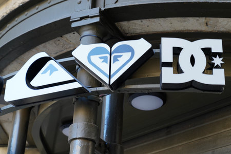 Bordeaux, Aquitaine / France - 11 11 2020: Quiksilver and dg roxy sign and logo front of shop surf wear building facadeのeditorial素材