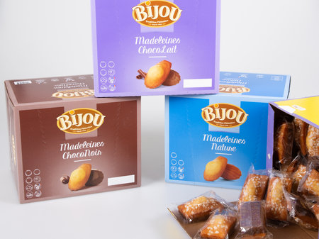 Bordeaux, Aquitaine France - 02 20 2021: Bijou brand and text sign on different boxes bar cake madeleines of store specialist manufacture of madeleine cookies pastry shopのeditorial素材