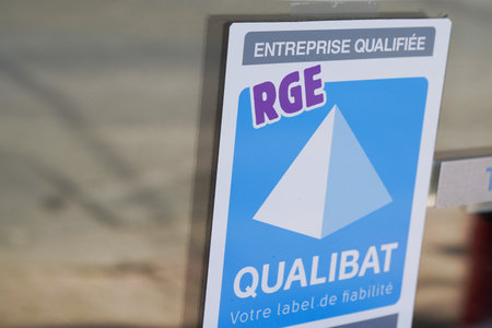 Bordeaux, Aquitaine France - 02 25 2021: Qualibat rge logo sign certification qualification label allows companies working in construction sector enhance technical and professional skillsのeditorial素材