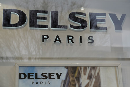 Bordeaux, Aquitaine France - 03 08 2021: Delsey paris logo sign and brand text of French company manufactures luggage and travel accessoriesのeditorial素材