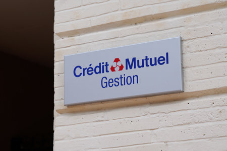 Toulouse, Occitanie France - 06 06 2021: credit mutuel gestion french office store sign text and brand bank logo signage on building agency facade in streetのeditorial素材