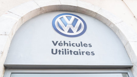 SÃ¨te, ocitanie France - 06 30 2021: Volkswagen vehicules utilitaires car shop logo brand and sign text of utility vehicles vw store dealershipのeditorial素材
