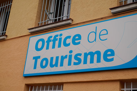 Toulouse, ocitanie France - 06 30 2021: office de tourisme French tourism office wall text and sign in France ask help touristのeditorial素材