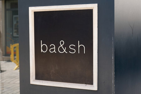 toulouse, occitanie France - 06 25 2021: Ba and sh sign text store and logo brand shop on facade boutiqueのeditorial素材