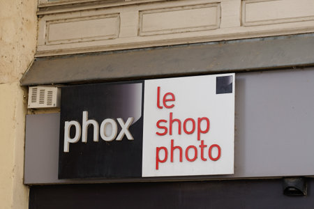Bordeaux, Aquitaine France - 08 20 2021: phox le shop photo logo and text sign front of store camera french photographer brand of digital photography shopのeditorial素材